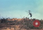 Standbild Fire Support Base Normandie Vietnam, 1969, aus Sekunde 62 historischem Filmmaterial Videoclip 65675023781