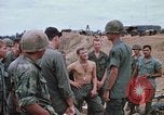 Immagine di Soldati statunitensi Il Vietnam, 1969, secondo 33 filmato di repertorio 65675023790