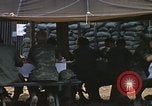 Standbild Thanksgiving Dinner Vietnam, 1969, aus Sekunde 13 historischem Filmmaterial Videoclip 65675023791