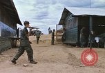 Standbild Thanksgiving Dinner Vietnam, 1969, aus Sekunde 41 historischem Filmmaterial Videoclip 65675023791