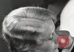 Immagine di Capelli tresses Chicago Illinois USA, 1931, secondo 21 filmato di repertorio 65675023805