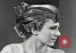 Immagine di Capelli tresses Chicago Illinois USA, 1931, secondo 59 filmato di repertorio 65675023805