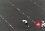 Image match de football Los Angeles California USA, 1931, de la seconde 51 séquences d'archives historiques vidéo 65675023809