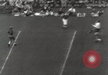 Image match de football Los Angeles California USA, 1931, de la seconde 58 séquences d'archives historiques vidéo 65675023809