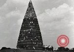 Standbild Holzfass bonfire Salem Massachusetts USA, 1930, aus Sekunde 18 historischem Filmmaterial Videoclip 65675023813