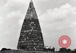 Standbild Holzfass bonfire Salem Massachusetts USA, 1930, aus Sekunde 20 historischem Filmmaterial Videoclip 65675023813