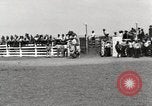 Immagine di Rodeo annuale Livermore California USA, 1930, secondo 18 filmato di repertorio 65675023815