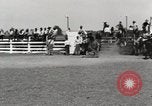 Immagine di Rodeo annuale Livermore California USA, 1930, secondo 25 filmato di repertorio 65675023815