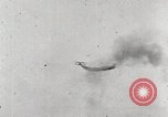 Standbild British Air Show Hendon England, 1930, aus Sekunde 10 historischem Filmmaterial Videoclip 65675023816