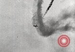 Standbild British Air Show Hendon England, 1930, aus Sekunde 24 historischem Filmmaterial Videoclip 65675023816
