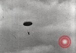 Standbild British Air Show Hendon England, 1930, aus Sekunde 55 historischem Filmmaterial Videoclip 65675023816