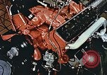Immagine di Valutare l'usura del motore con parti irradiate Detroit Michigan USA, 1957, secondo 12 filmato di repertorio 65675023831