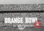 Standbild Fußballspiel Miami Florida USA, 1949, aus Sekunde 6 historischem Filmmaterial Videoclip 65675023836