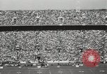 Standbild Fußballspiel Miami Florida USA, 1949, aus Sekunde 7 historischem Filmmaterial Videoclip 65675023836
