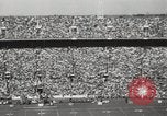 Standbild Fußballspiel Miami Florida USA, 1949, aus Sekunde 8 historischem Filmmaterial Videoclip 65675023836