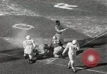 Standbild Fußballspiel Miami Florida USA, 1949, aus Sekunde 26 historischem Filmmaterial Videoclip 65675023836