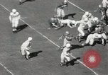 Standbild Fußballspiel Miami Florida USA, 1949, aus Sekunde 32 historischem Filmmaterial Videoclip 65675023836
