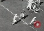 Standbild Fußballspiel Miami Florida USA, 1949, aus Sekunde 33 historischem Filmmaterial Videoclip 65675023836