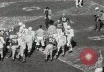 Standbild Fußballspiel Miami Florida USA, 1949, aus Sekunde 43 historischem Filmmaterial Videoclip 65675023836