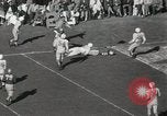 Standbild Fußballspiel Miami Florida USA, 1949, aus Sekunde 55 historischem Filmmaterial Videoclip 65675023836