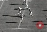Standbild Fußballspiel New Orleans Louisiana USA, 1949, aus Sekunde 15 historischem Filmmaterial Videoclip 65675023837