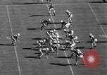 Standbild Fußballspiel New Orleans Louisiana USA, 1949, aus Sekunde 28 historischem Filmmaterial Videoclip 65675023837