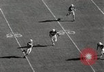 Standbild Fußballspiel New Orleans Louisiana USA, 1949, aus Sekunde 32 historischem Filmmaterial Videoclip 65675023837