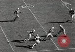 Standbild Fußballspiel New Orleans Louisiana USA, 1949, aus Sekunde 34 historischem Filmmaterial Videoclip 65675023837