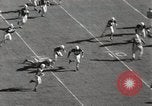 Standbild Fußballspiel New Orleans Louisiana USA, 1949, aus Sekunde 43 historischem Filmmaterial Videoclip 65675023837