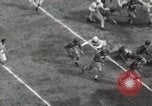 Standbild Fußballspiel Dallas Texas USA, 1949, aus Sekunde 13 historischem Filmmaterial Videoclip 65675023839
