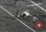 Standbild Fußballspiel Dallas Texas USA, 1949, aus Sekunde 15 historischem Filmmaterial Videoclip 65675023839