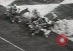 Standbild Fußballspiel Dallas Texas USA, 1949, aus Sekunde 22 historischem Filmmaterial Videoclip 65675023839