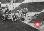 Standbild Fußballspiel Dallas Texas USA, 1949, aus Sekunde 23 historischem Filmmaterial Videoclip 65675023839