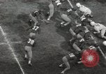 Standbild Fußballspiel Dallas Texas USA, 1949, aus Sekunde 36 historischem Filmmaterial Videoclip 65675023839