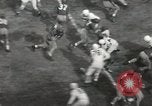 Standbild Fußballspiel Dallas Texas USA, 1949, aus Sekunde 37 historischem Filmmaterial Videoclip 65675023839