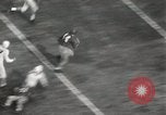 Standbild Fußballspiel Dallas Texas USA, 1949, aus Sekunde 40 historischem Filmmaterial Videoclip 65675023839