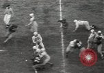 Standbild Fußballspiel Dallas Texas USA, 1949, aus Sekunde 50 historischem Filmmaterial Videoclip 65675023839