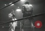 Standbild Boxkampf United States USA, 1949, aus Sekunde 9 historischem Filmmaterial Videoclip 65675023840