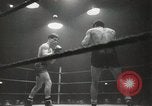 Standbild Boxkampf United States USA, 1949, aus Sekunde 11 historischem Filmmaterial Videoclip 65675023840