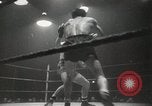 Standbild Boxkampf United States USA, 1949, aus Sekunde 13 historischem Filmmaterial Videoclip 65675023840