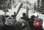 Standbild Skispringer Snoqualmie Pass Washington USA, 1949, aus Sekunde 8 historischem Filmmaterial Videoclip 65675023841
