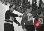 Standbild Skispringer Snoqualmie Pass Washington USA, 1949, aus Sekunde 15 historischem Filmmaterial Videoclip 65675023841