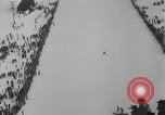 Standbild Skispringer Snoqualmie Pass Washington USA, 1949, aus Sekunde 30 historischem Filmmaterial Videoclip 65675023841