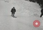 Standbild Skispringer Snoqualmie Pass Washington USA, 1949, aus Sekunde 34 historischem Filmmaterial Videoclip 65675023841
