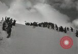Standbild Skispringer Snoqualmie Pass Washington USA, 1949, aus Sekunde 44 historischem Filmmaterial Videoclip 65675023841