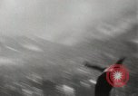 Standbild Skispringer Snoqualmie Pass Washington USA, 1949, aus Sekunde 62 historischem Filmmaterial Videoclip 65675023841