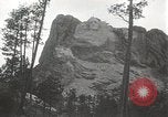 Standbild George Washington Keystone South Dakota USA, 1933, aus Sekunde 41 historischem Filmmaterial Videoclip 65675023845