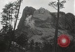 Standbild George Washington Keystone South Dakota USA, 1933, aus Sekunde 45 historischem Filmmaterial Videoclip 65675023845