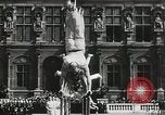 Standbild Feuerwehrleute Paris Frankreich, 1933, aus Sekunde 21 historischem Filmmaterial Videoclip 65675023846