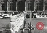 Standbild Feuerwehrleute Paris Frankreich, 1933, aus Sekunde 39 historischem Filmmaterial Videoclip 65675023846